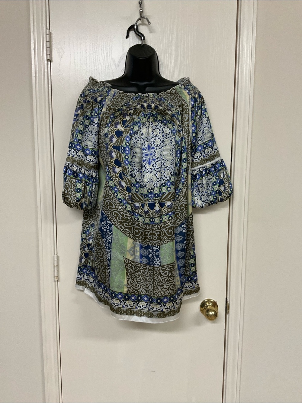 Classique Boho Off-Shoulder Peasant Tunic in Blue and Green Print